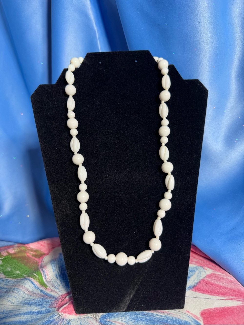 Classic White Beaded Necklace - Women Jewelry